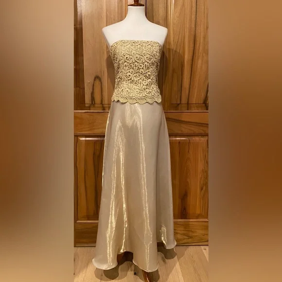 Scott McClintock | Dresses | Vtg Scott Mcclintock Millenniumy2k200 Gold Metallic Strapless Formal Gown 8 | Poshmark Scott McClintock | Dresses | Vtg Scott Mcclintock Millenniumy2k200 Gold Metallic Strapless Formal Gown 8 | Poshmark